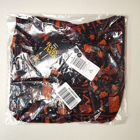 ❤️NWT VINTAGE TORRID DISNEY HOCUS POCUS BOW BLOUSE LONG SLEEVE HALLOWEEN - PLUS - Picture 7 of 12